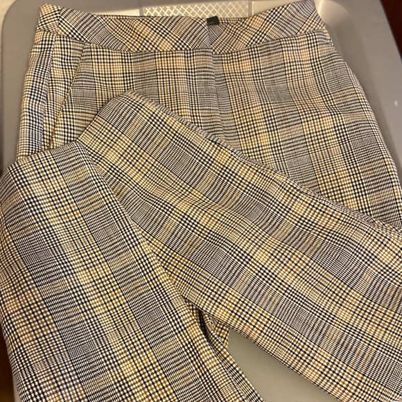 H & M high waist dress pants only worn once - Picture 1 of 2